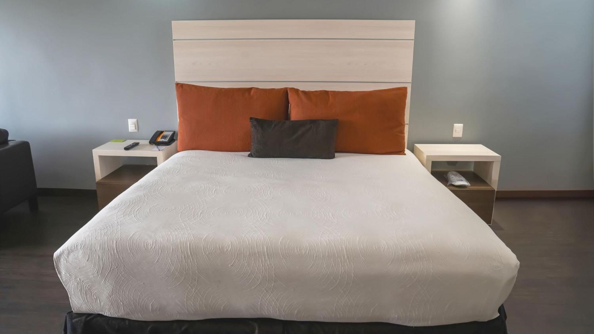 Real Inn Tijuana By Camino Real Hoteles Dış mekan fotoğraf